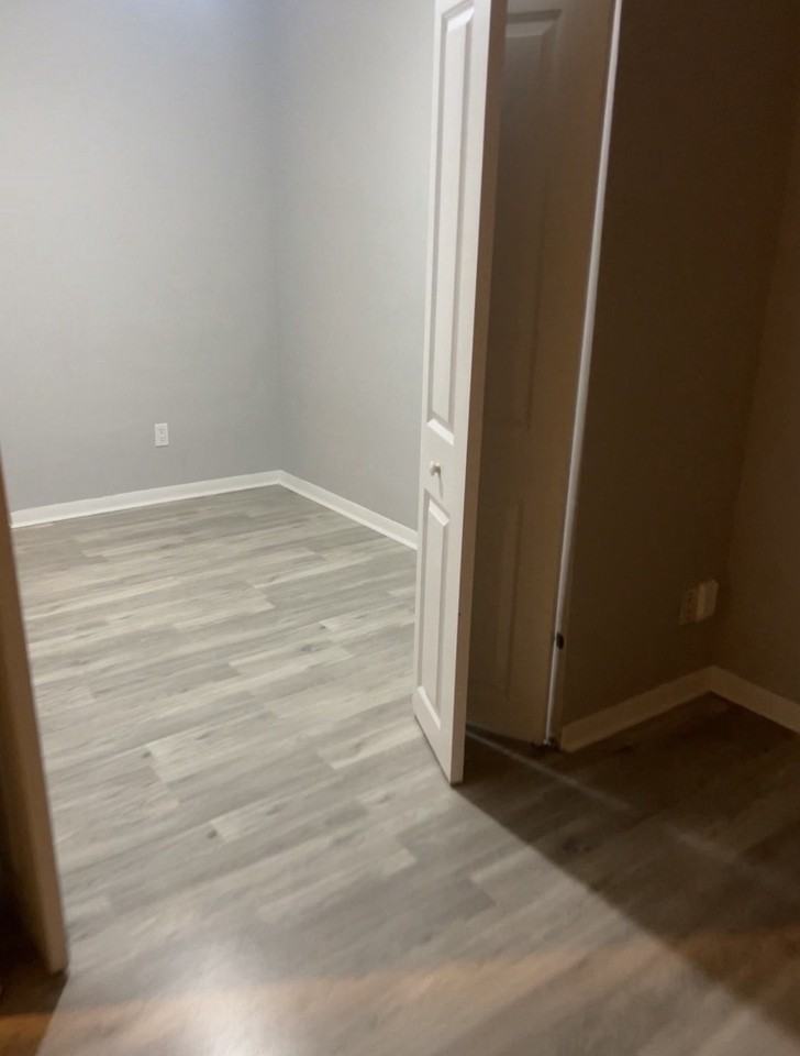 371 Gilmour Street - Photo 2 of 3