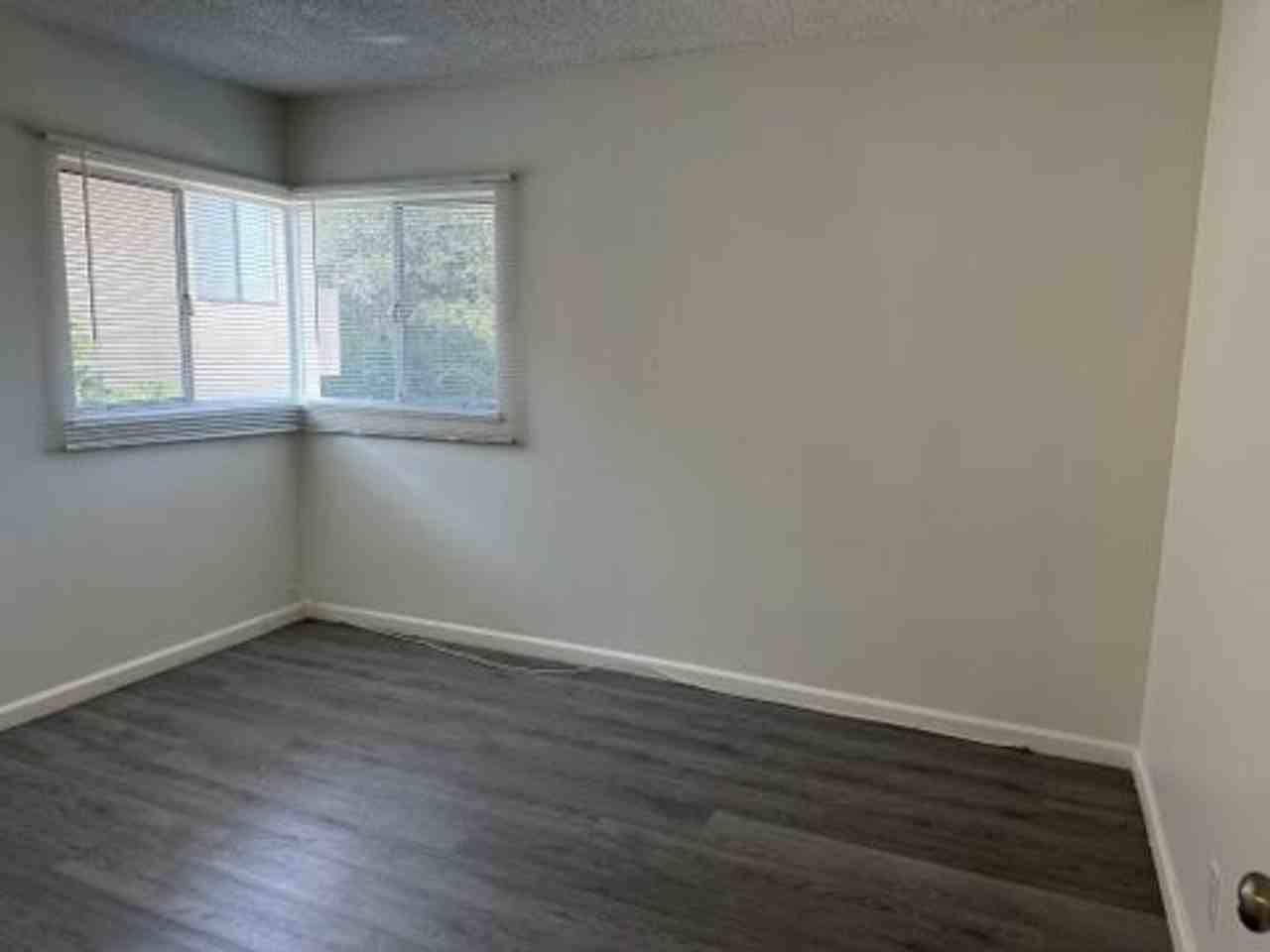 6060 La Prada - Photo 7 of 10