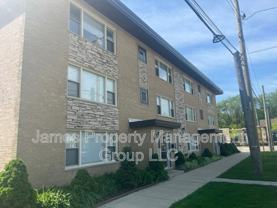 6047 N Northwest Hwy - Photo 1 of 1
