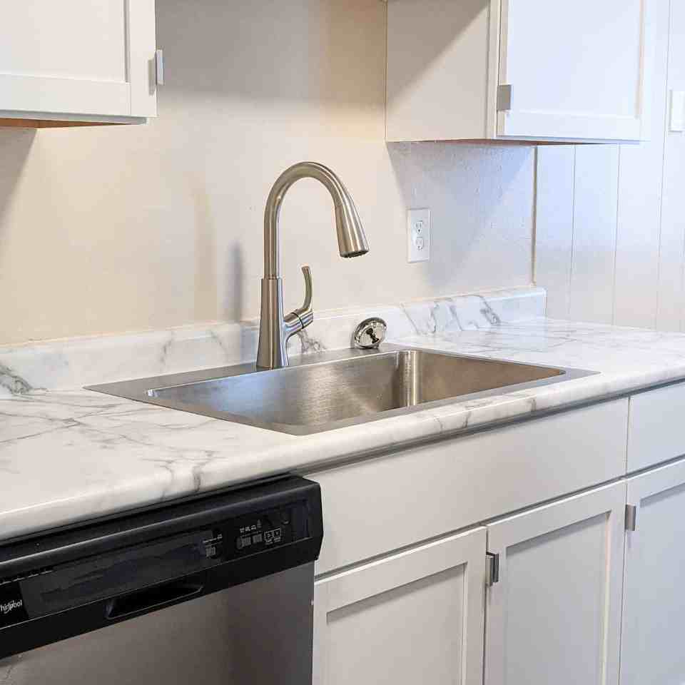 Elgin Pines - Photo 4 of 50