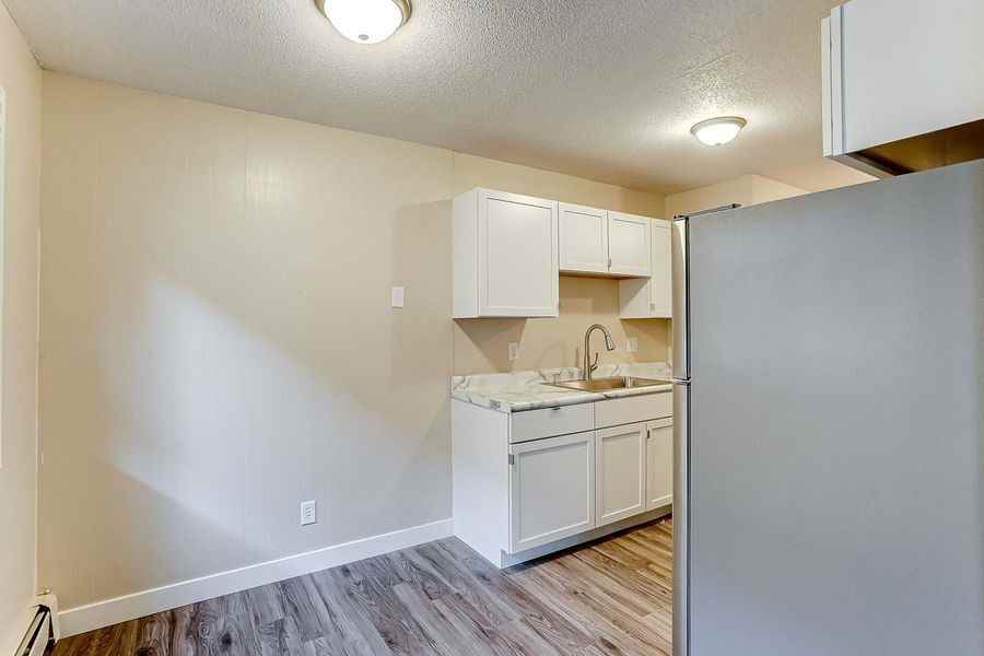 Elgin Pines - Photo 6 of 50