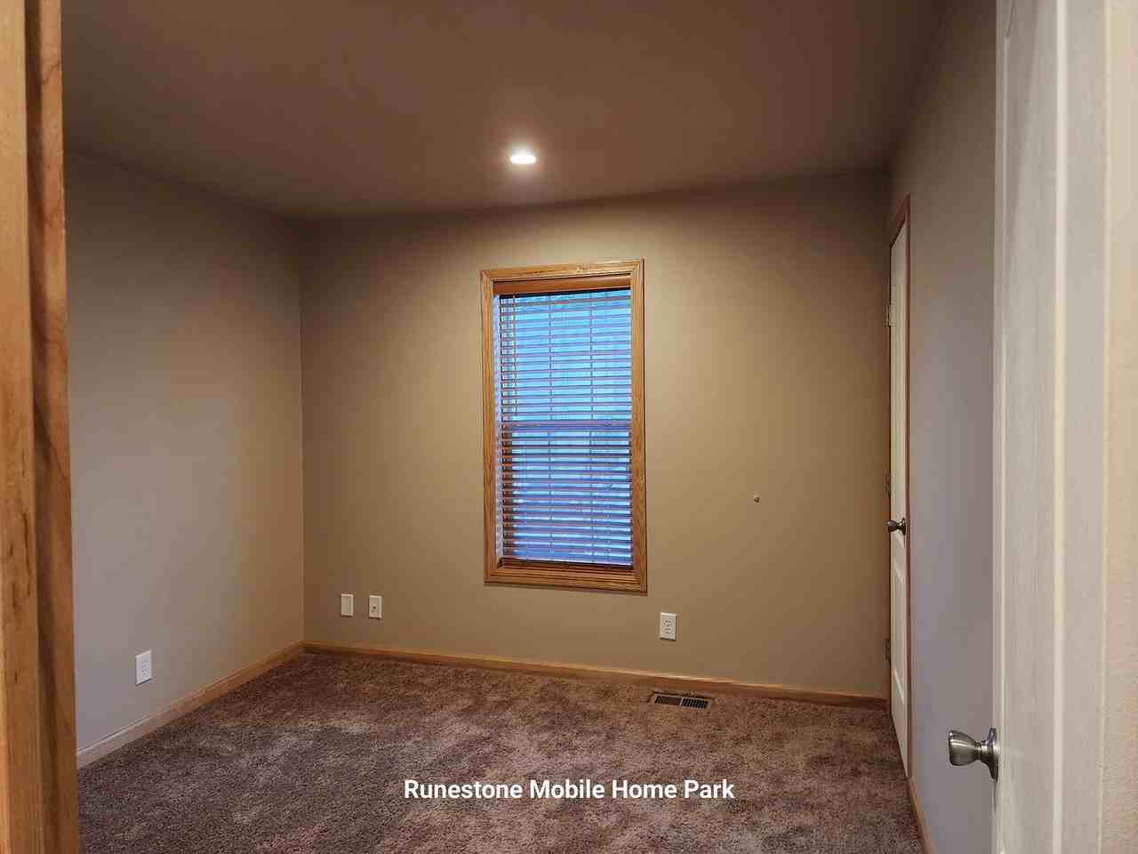 17 Grand Ave S - Photo 6 of 21