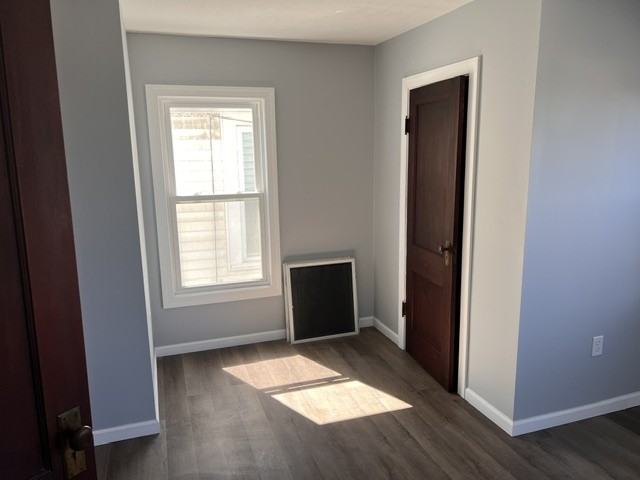 305 Tompkins Street - Photo 5 of 22