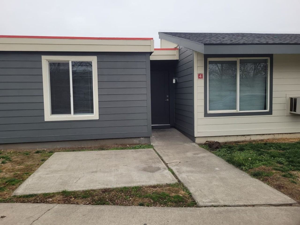 Central Park Apartments - Photo 2 of 39