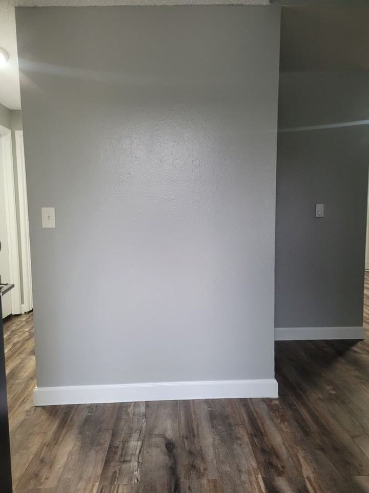 Central Park Apartments - Photo 6 of 39