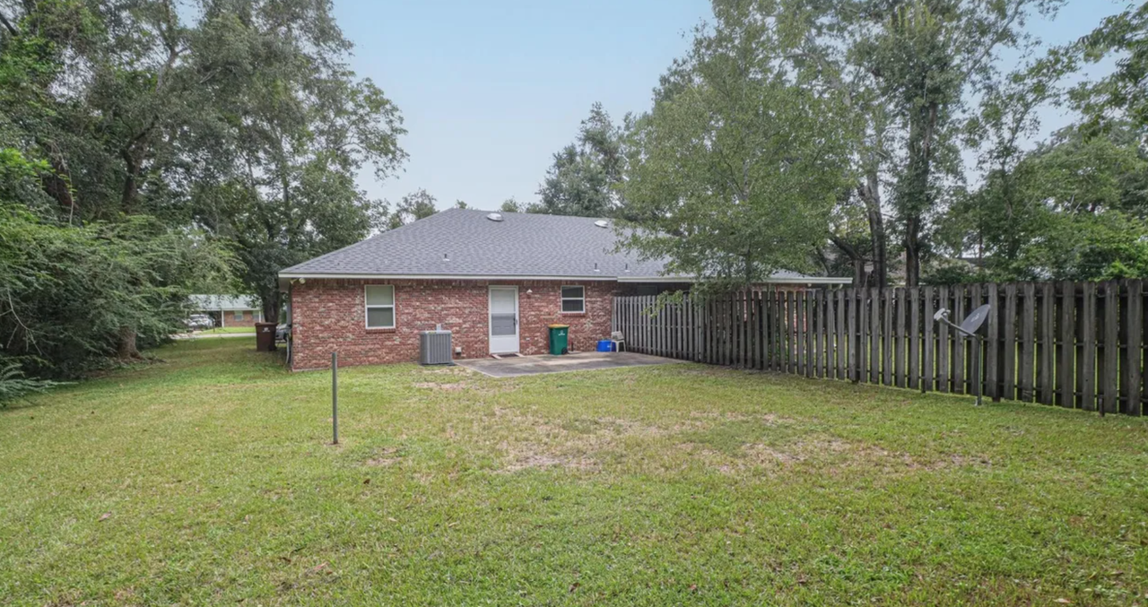 5594 Daugherty Road - Photo 2 of 12