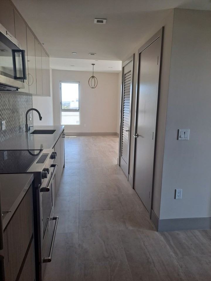 Century Prime Apartments - Photo 4 of 20