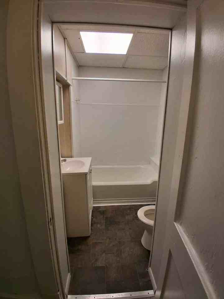 1330 E Washington St #1 - Photo 6 of 15