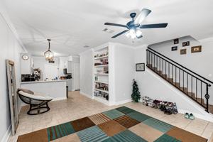 featured image of 10600 Lakes Blvd