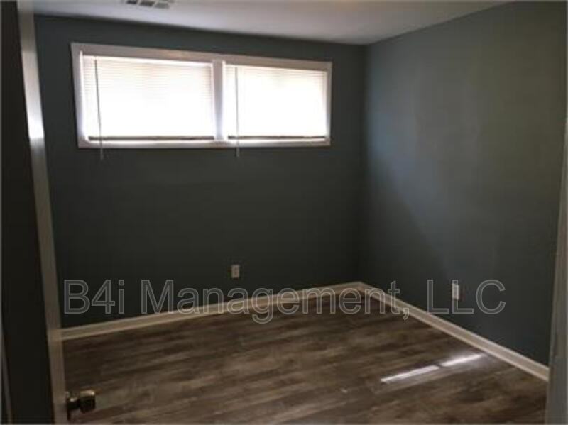 324 Macedonia Rd Se - Photo 7 of 11