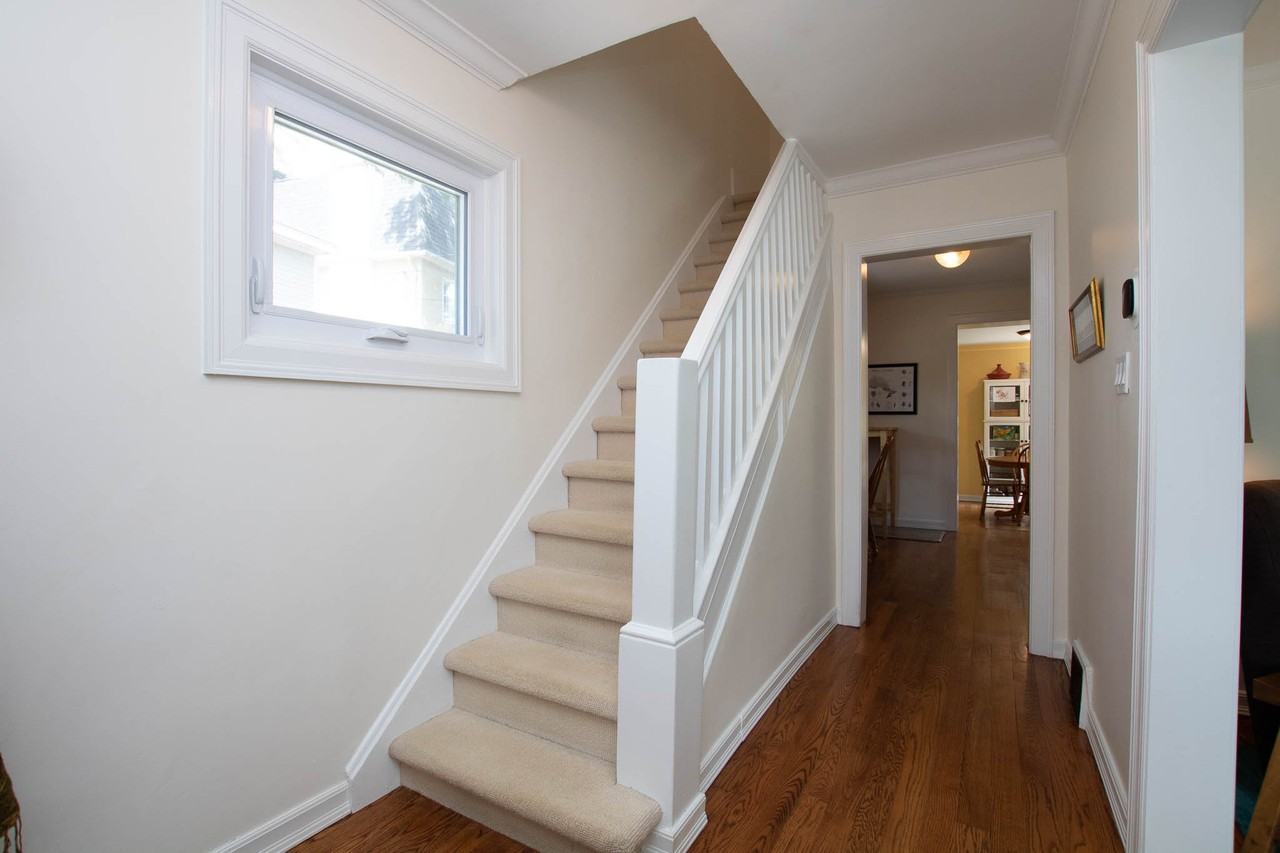 195 Springfield Road - Photo 5 of 36