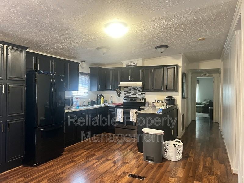 4321 On Track Rd - Photo 3 of 13