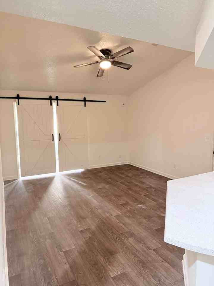 Cielo at Thompson - Photo 5 of 14