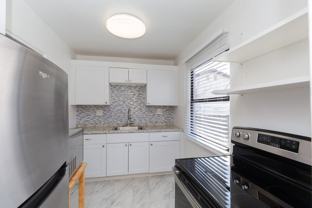 3027 Jarvis St - Photo 1 of 1