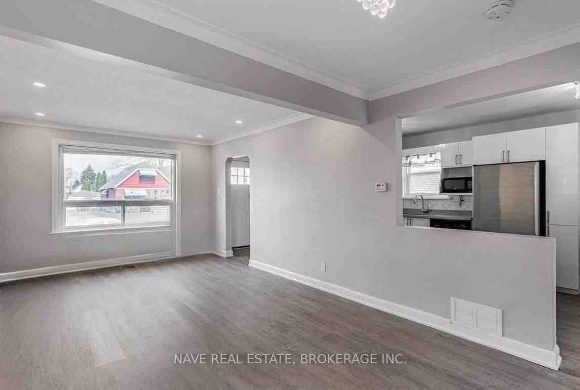 19 Westchester Road - Photo 5 of 24