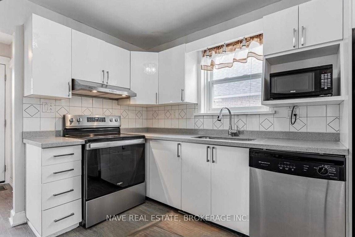 19 Westchester Road - Photo 2 of 24