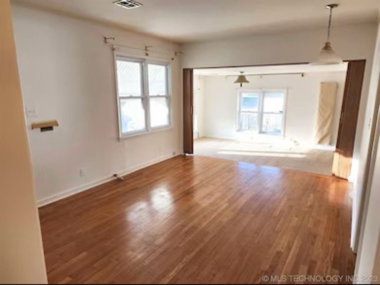 2443 N Quaker Ave - Photo 6 of 13