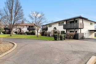 2 Bedroom 1 bath apartments available now! - Photo 1 of 1