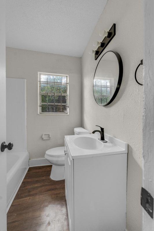 2013 W 6th St - Photo 7 of 17