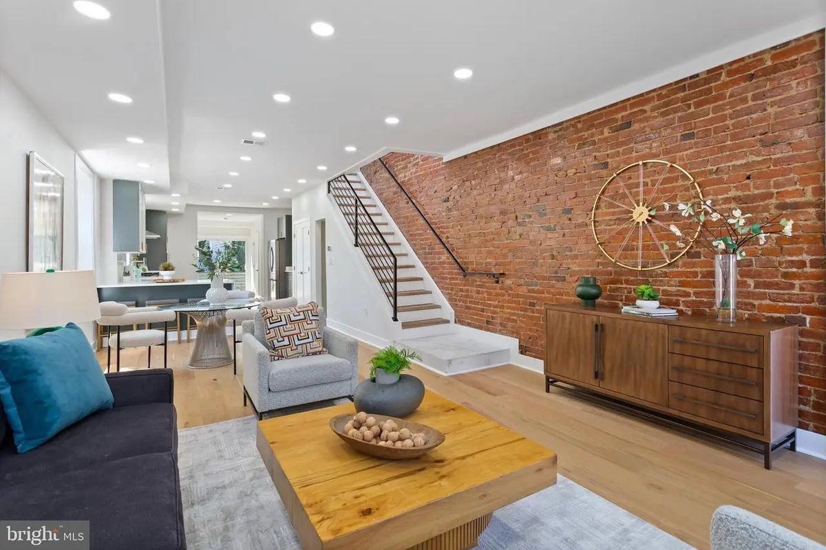 116 Thomas St Nw - Photo 7 of 38