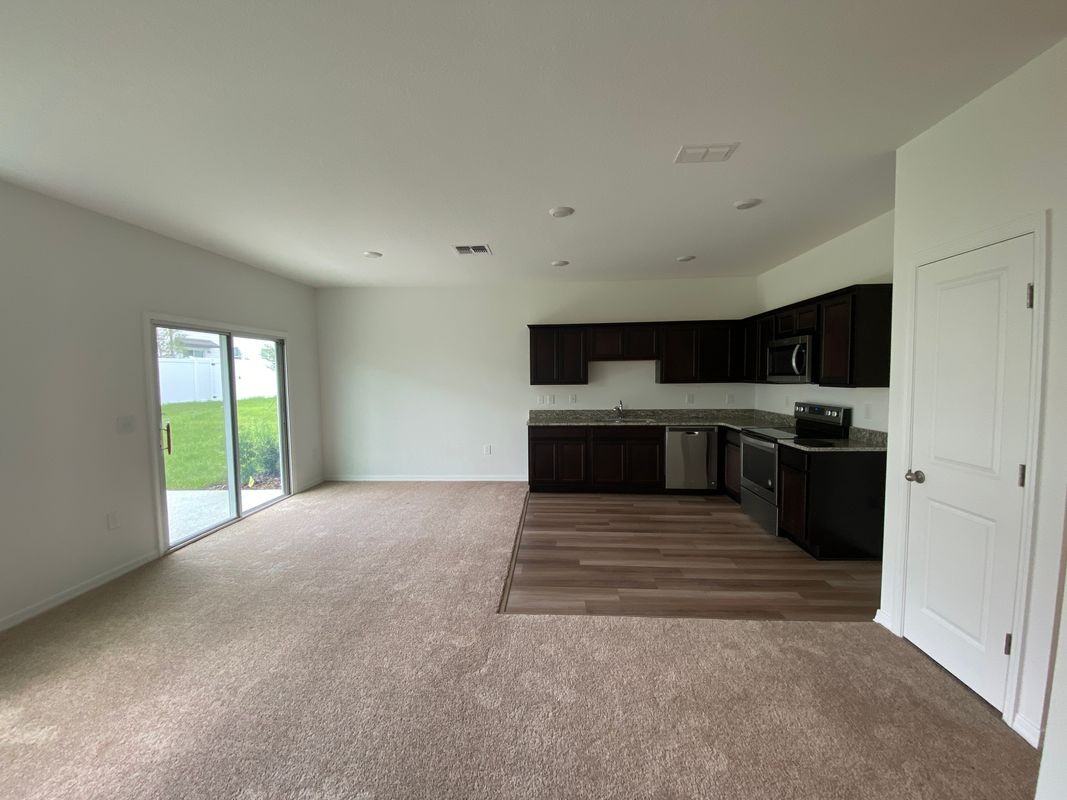 580 Madison Dr - Photo 4 of 18