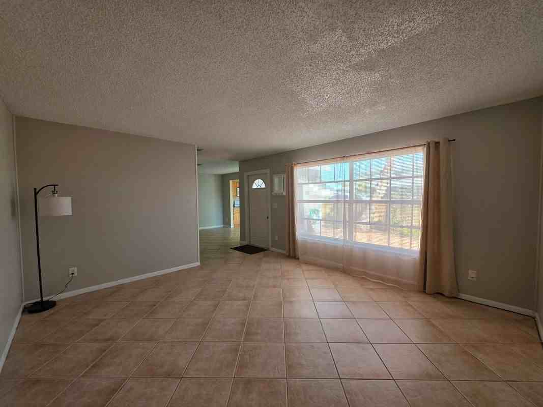 5282 Se 43rd Trce - Photo 7 of 15