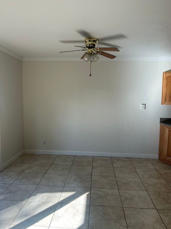 1034 Glenn Cmn - Photo 3 of 12