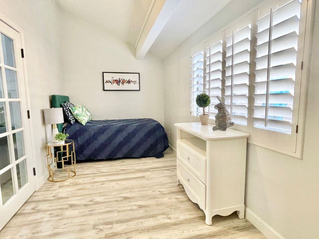 9040 E Winchcomb Dr - Photo 6 of 20