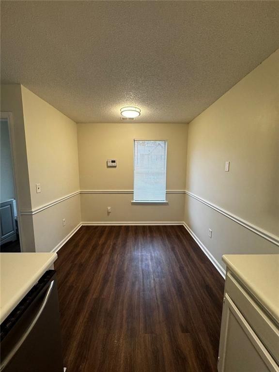 875 Joseph Club Dr Sw - Photo 3 of 18