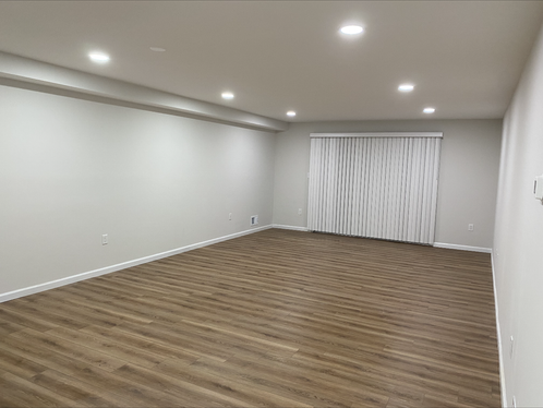 6 Barclay Ct - Photo 2 of 11