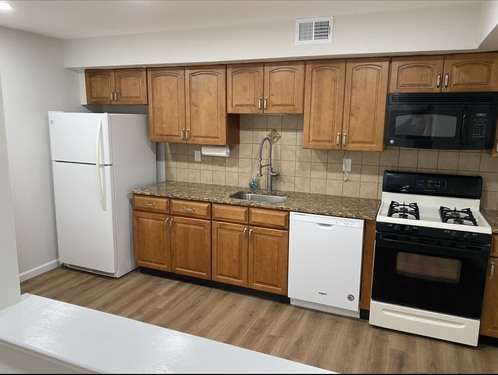 6 Barclay Ct - Photo 7 of 11