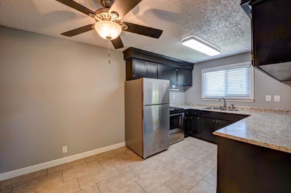 Riverview Condominiums - Photo 3 of 25