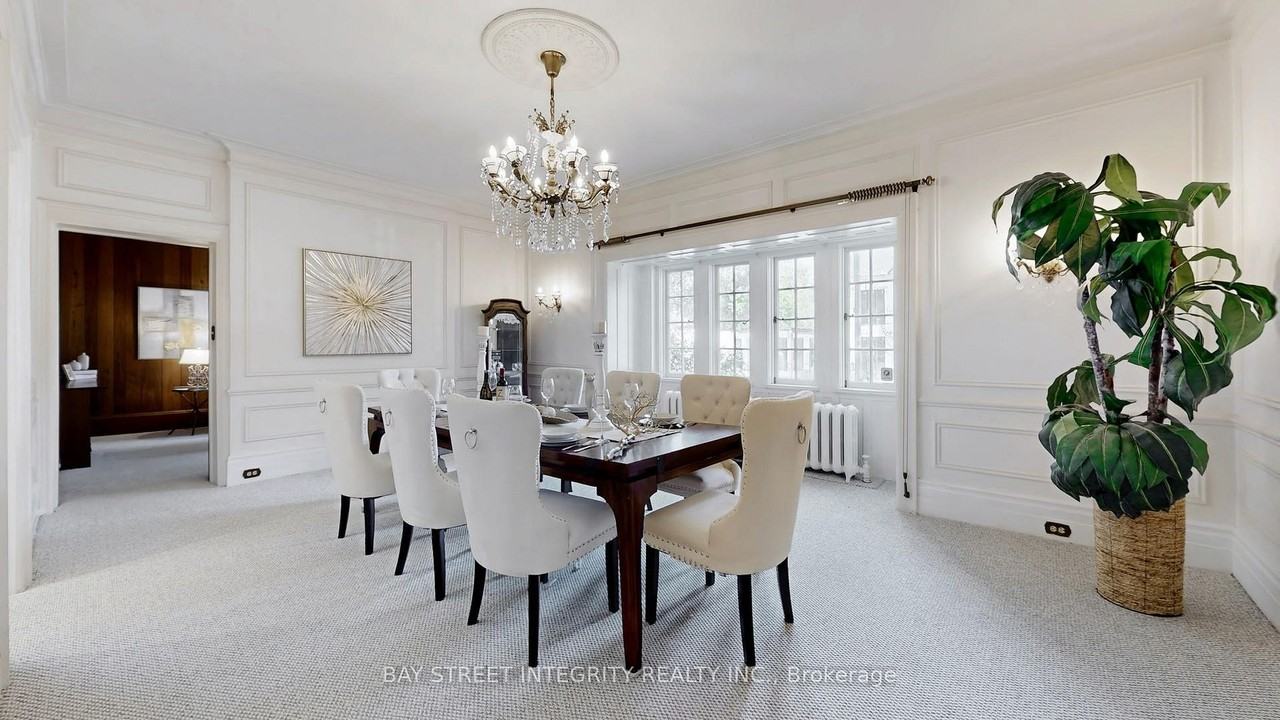 184 Heath Street West - Photo 4 of 24