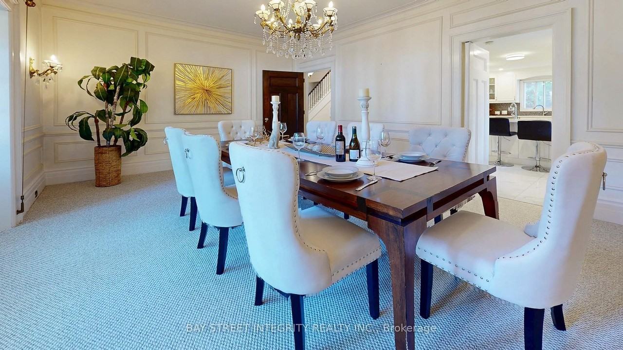 184 Heath Street West - Photo 5 of 24