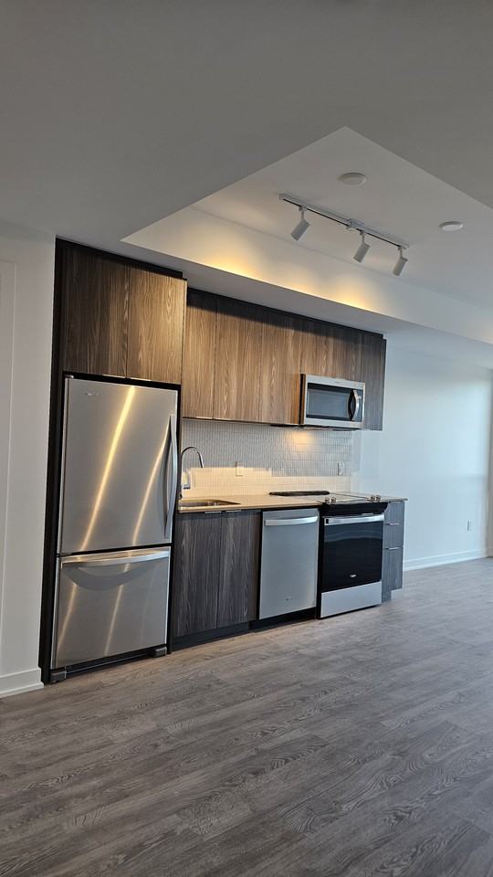 750 Whitlock Avenue - Photo 3 of 19