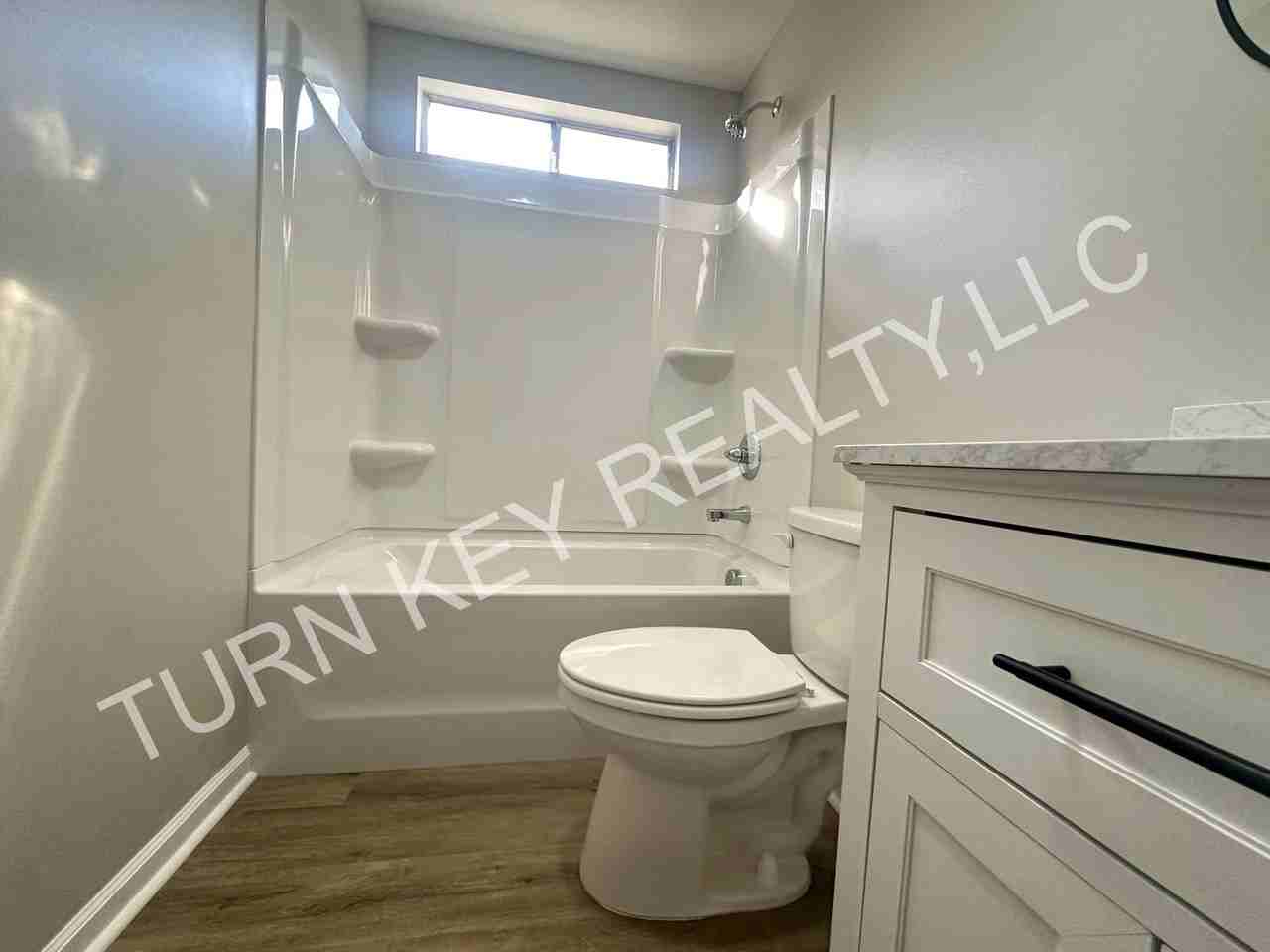 436 Mcginnis St - Photo 2 of 18