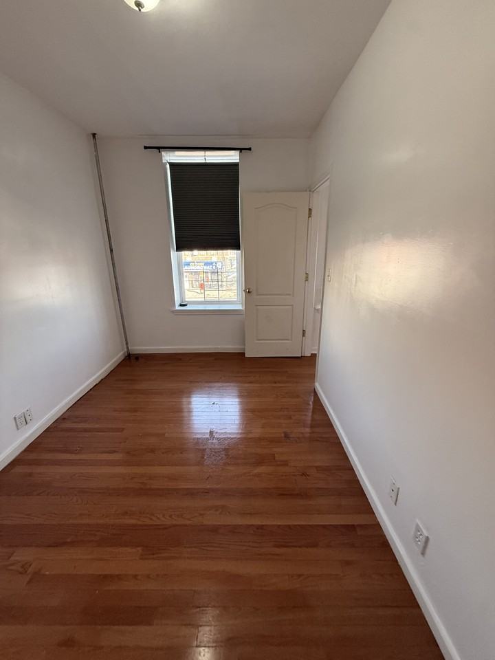 1784 Stillwell Avenue #2f - Photo 4 of 14