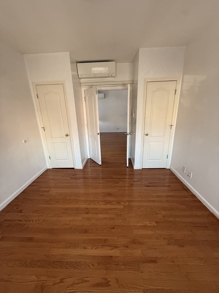 1784 Stillwell Avenue #2f - Photo 5 of 14