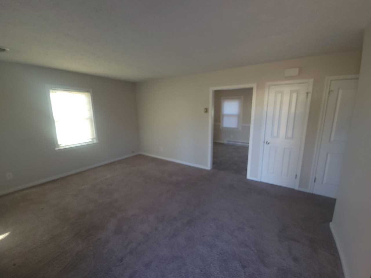 8345 Raven Run Dr - Photo 6 of 7