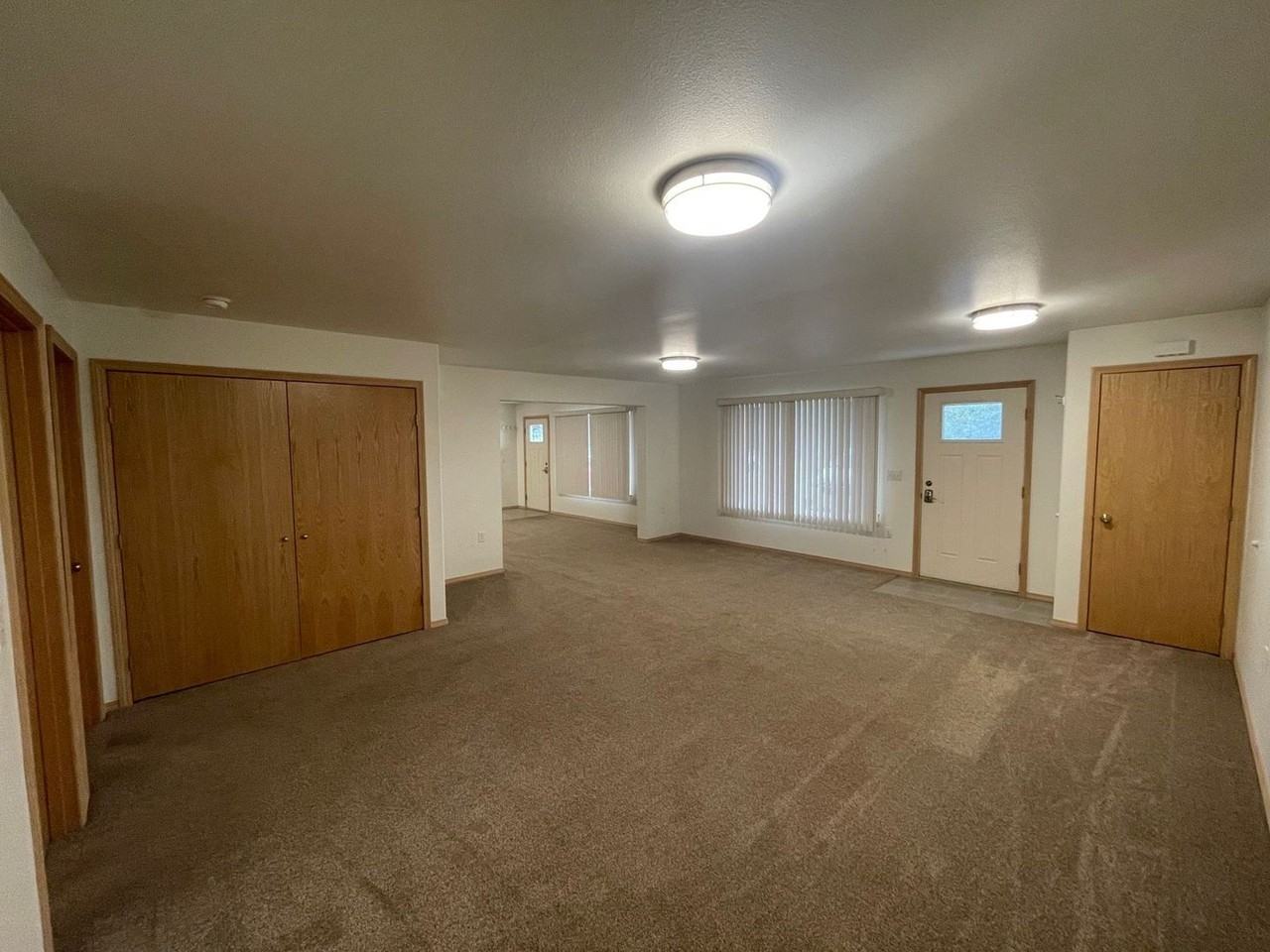 680 N Luke Street (Central Park) - Photo 3 of 30