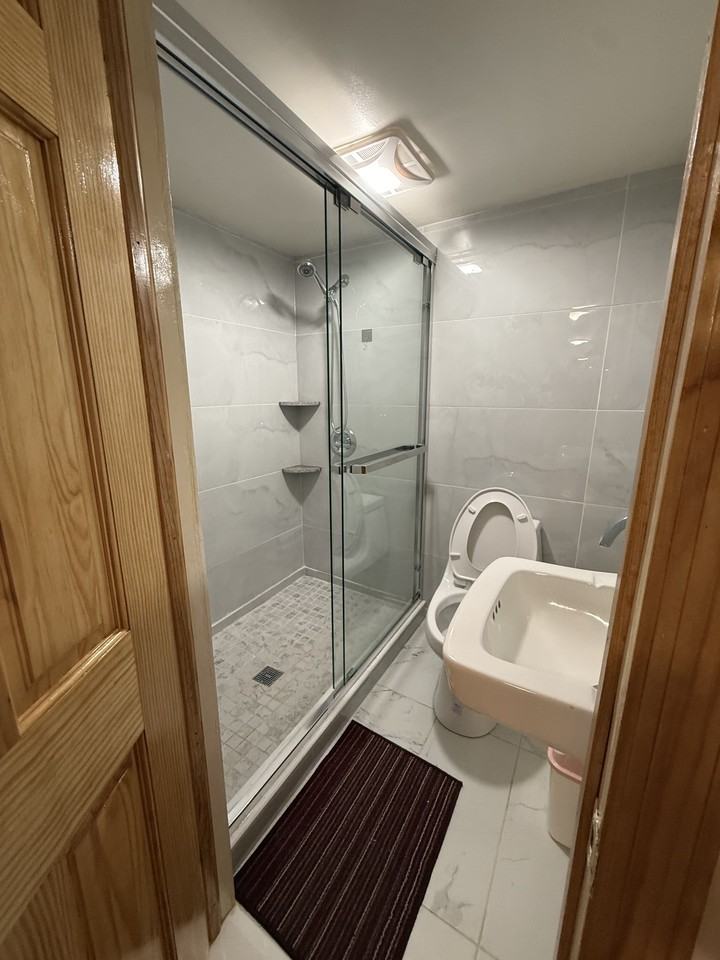 Dahill Road #1F - Photo 7 of 9