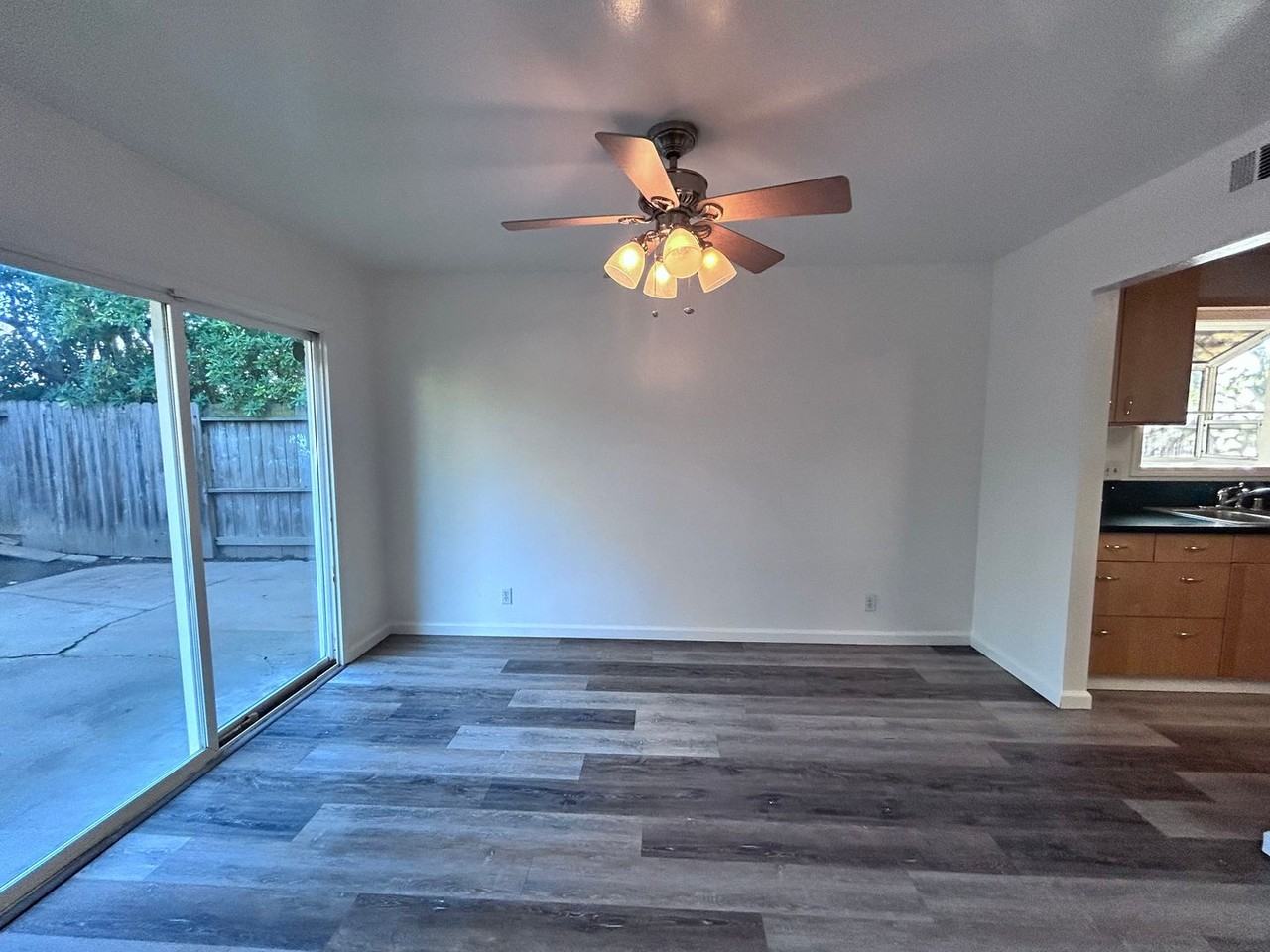 2575 Stansberry Way - Photo 6 of 19