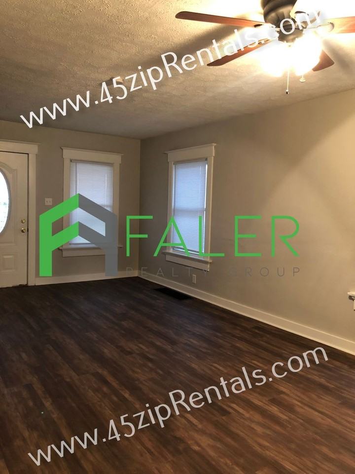 3112 S Smithville Rd - Photo 3 of 18