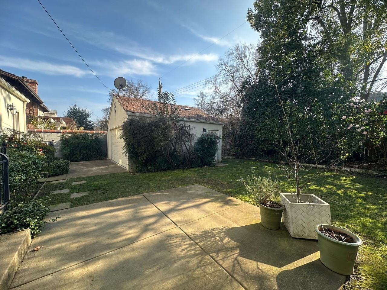 1520 9th Ave - Photo 7 of 22