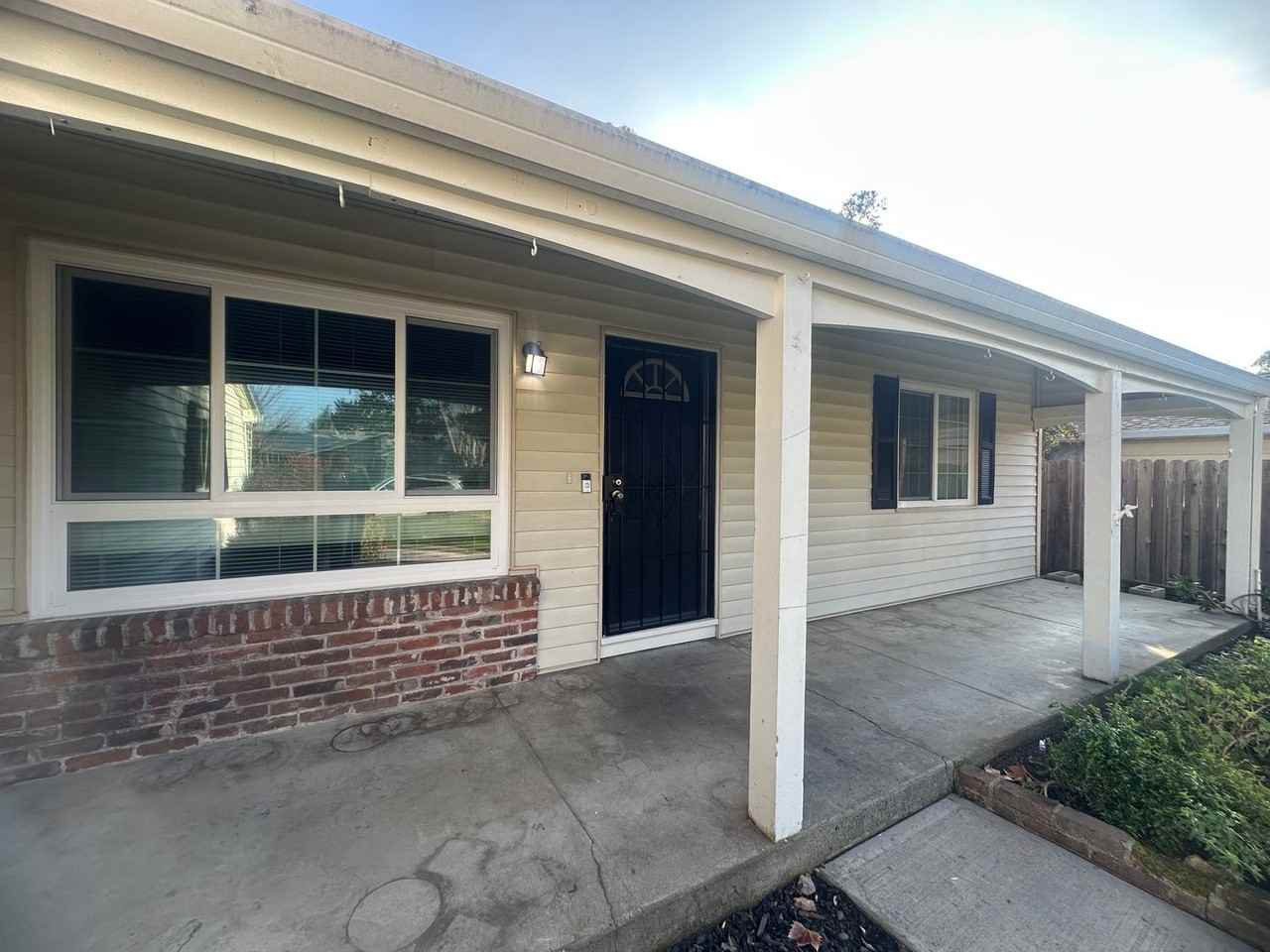 4328 Ulysses Dr - Photo 4 of 19