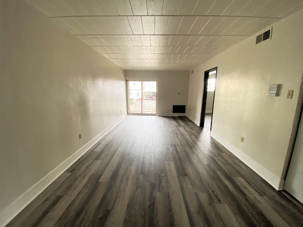 Sharpsburg - Photo 6 of 13