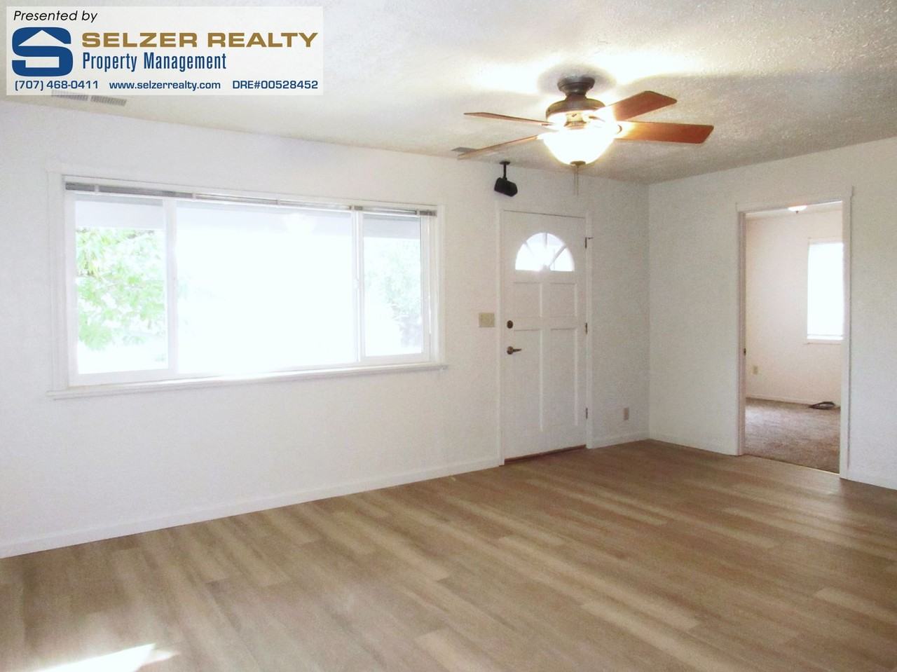 1100 Helen Ave - Photo 4 of 15