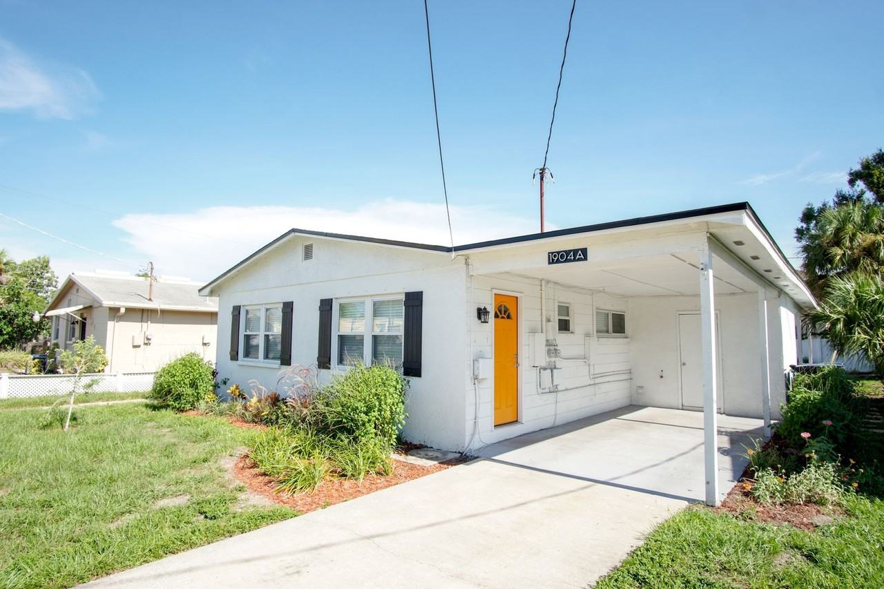 1904 W Cypress St #A - Photo 2 of 12