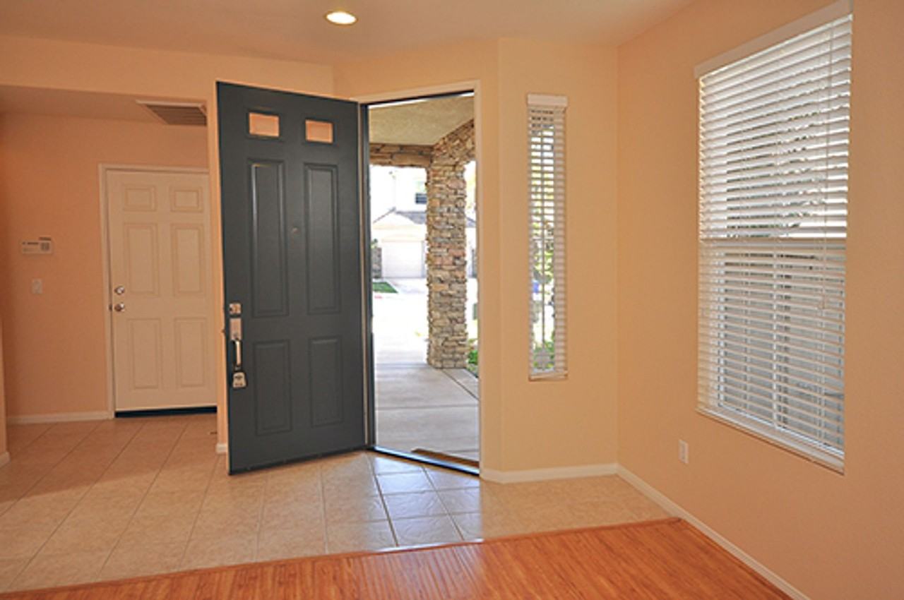 1352 Enchante Way - Photo 3 of 35