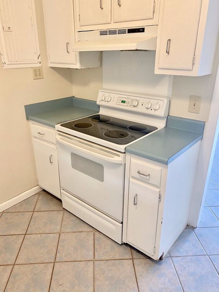 1255 E County Line Rd - Photo 6 of 12